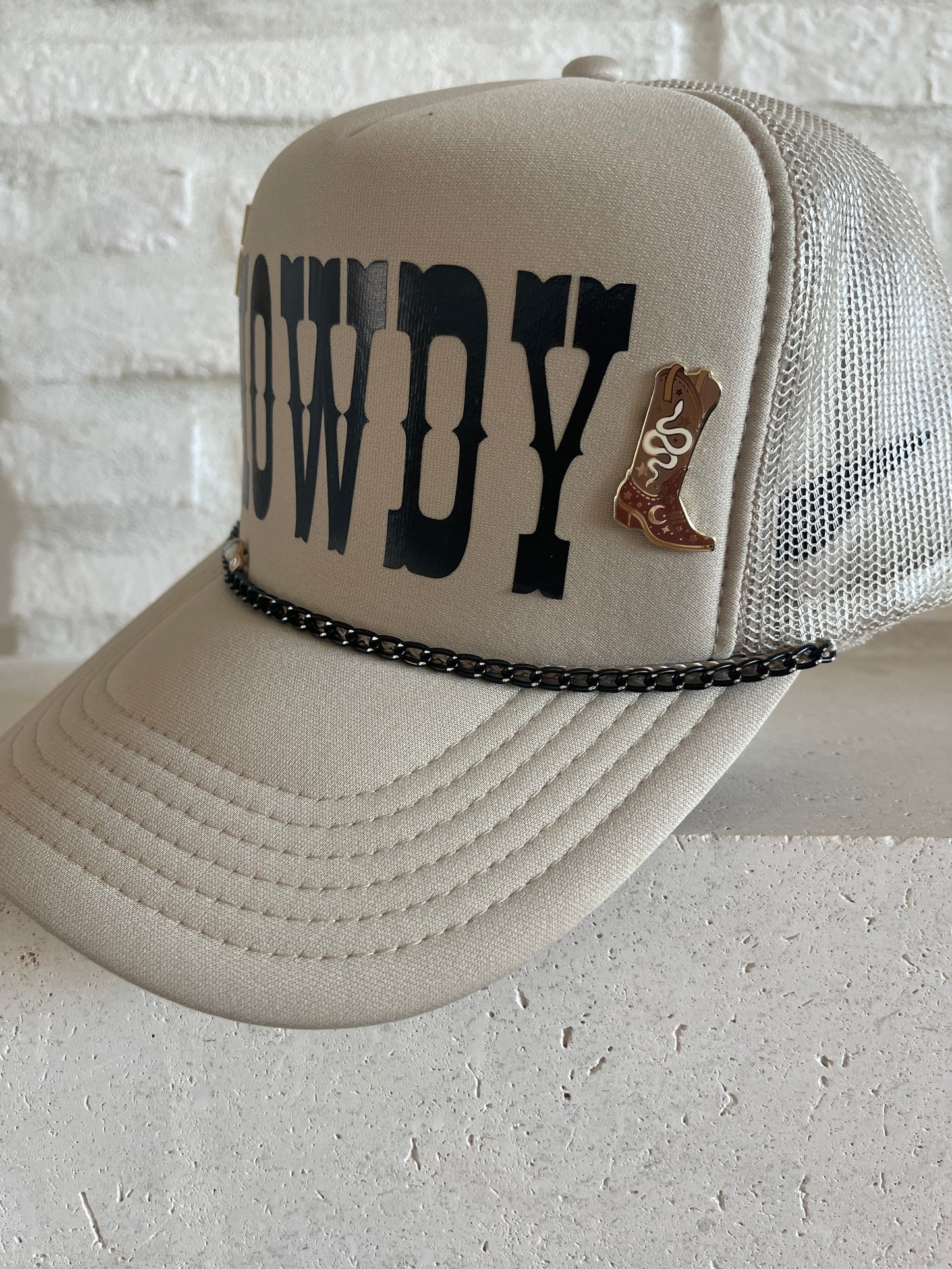 howdy trucker hat customized