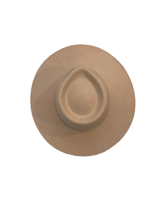 the fedora hat beige top